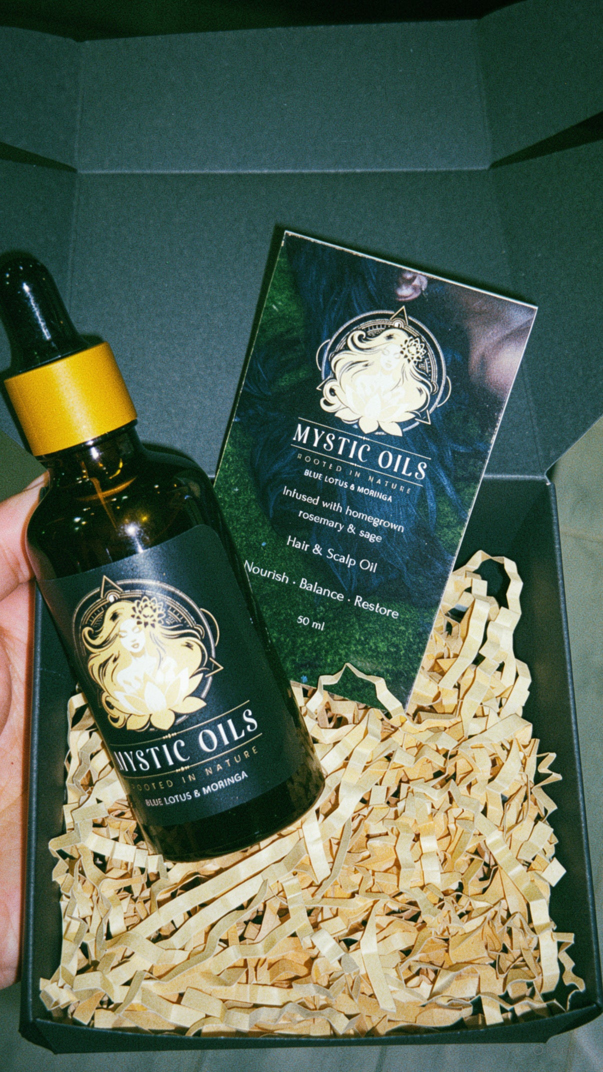 Mystic Oils – Blue Lotus & Moringa Oil