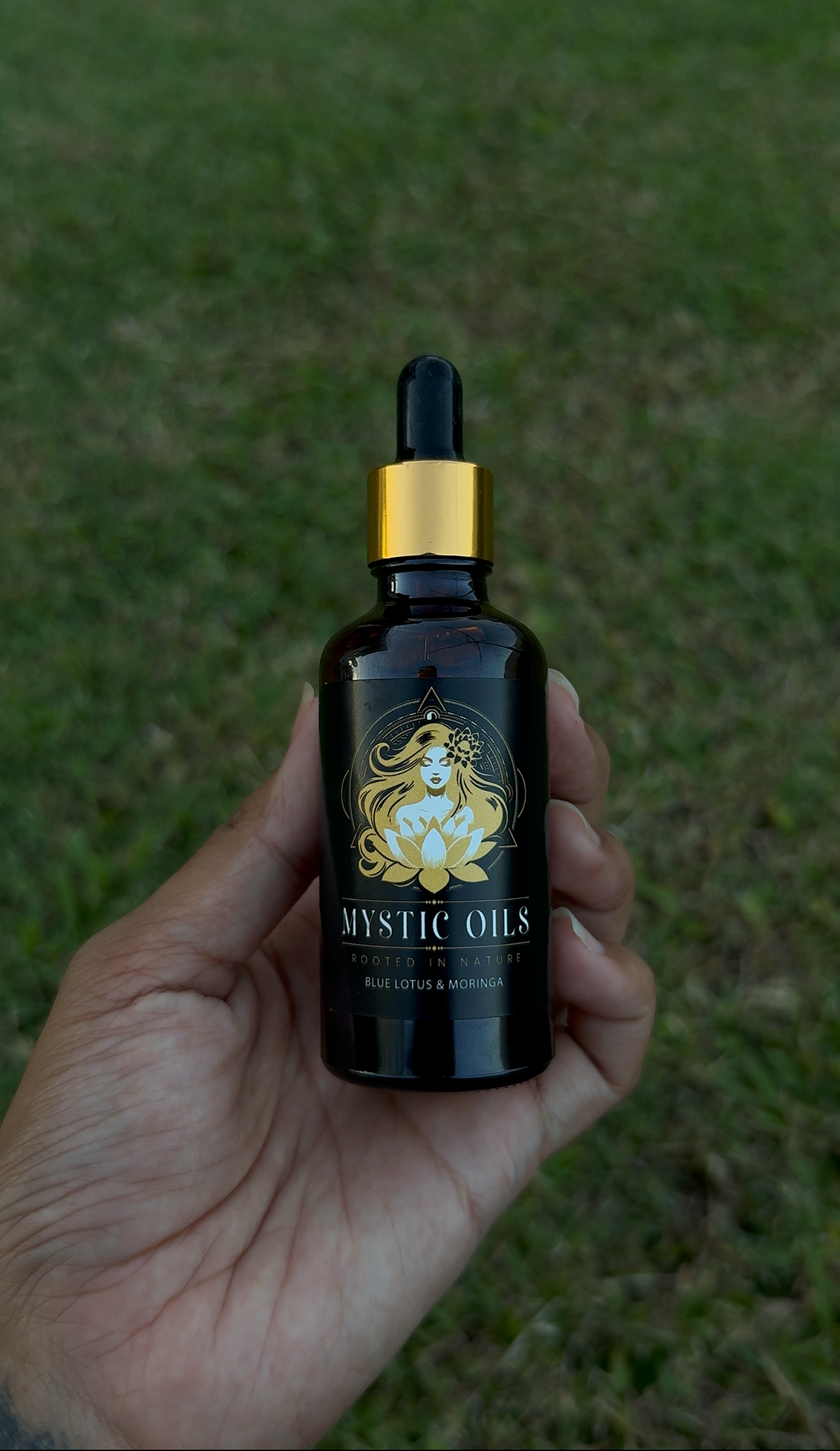 Mystic Oils – Blue Lotus & Moringa Oil